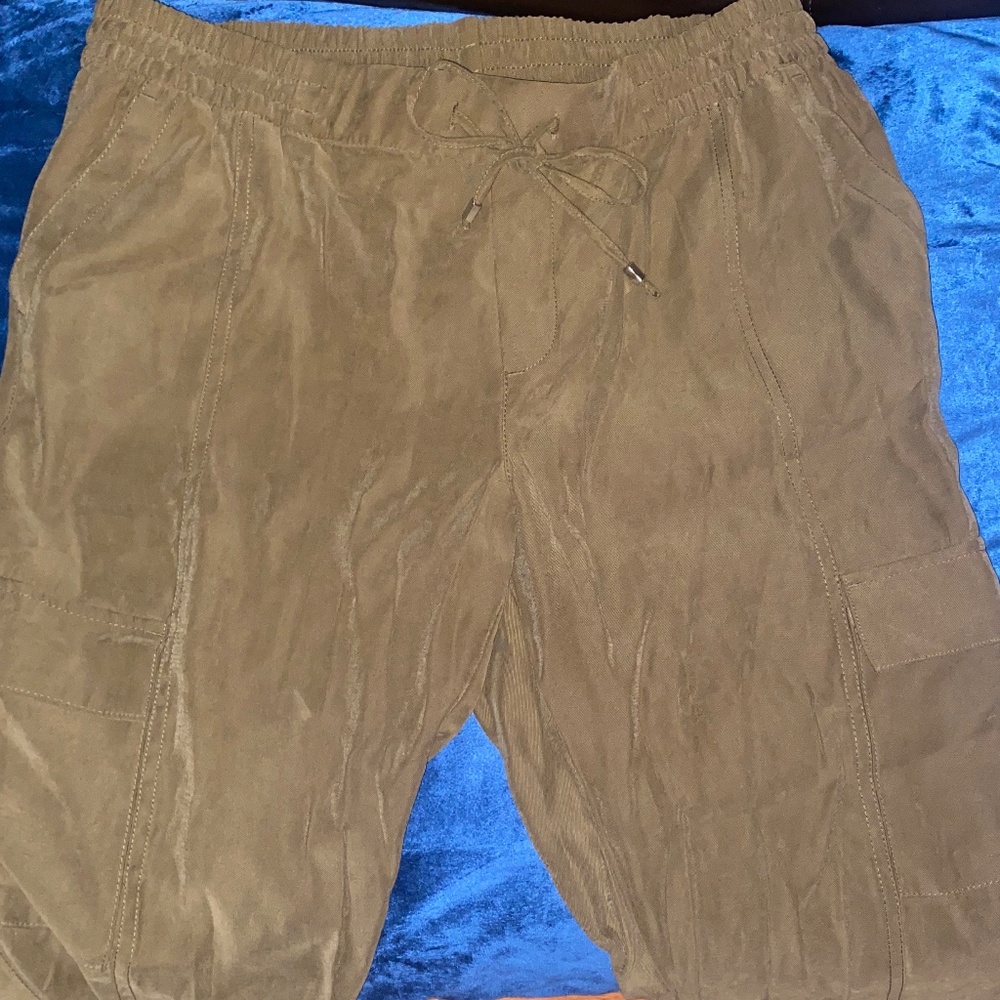 Cargo Pants - Picture 2 of 2